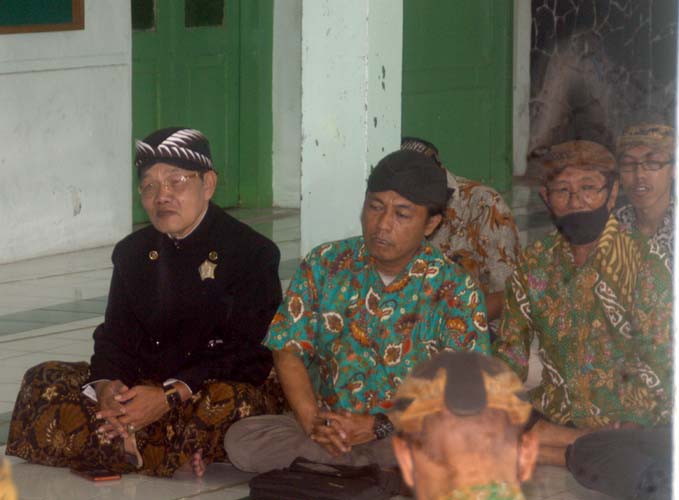 You are currently viewing Semangat KRAT Hendri Rosyad Bisa Diteladani Warga Muhammadiyah