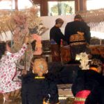 Ritual Ngesis Wayang Menjadi Ajang Studi Para Mahasiswa Sebelum Sasana Pustaka Dibuka (seri 4-bersambung)