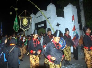 Read more about the article Warga Ponorogo Tidak Lagi Menyaksikan Indahnya Kirab “Dalam Kegelapan” di Tengah Malam