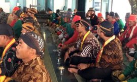 Kirab Pusaka “Perdana” Di Era “Perdamaian”, Menyambut Tahun Baru Jawa Jimawal 1957 (seri 1 – bersambung)