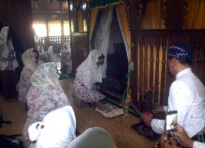 Read more about the article Kades Maitan Usul Agar Prajurit Kraton Surakarta Meriahkan Kirab Haul Nyai Rara Kuning 2024