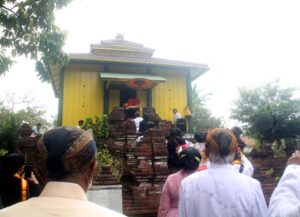 Read more about the article Fitnah Keji “Membatai” Ribuan Santri Disebarkan, Karena Iri Kebesaran Sinuhun Amangkurat Agung (seri 2 – bersambung)