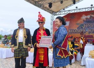 Read more about the article Gusti Moeng Wakili Ketua MAKN di Pembukaan FAKN II 2023 di Wakatobi