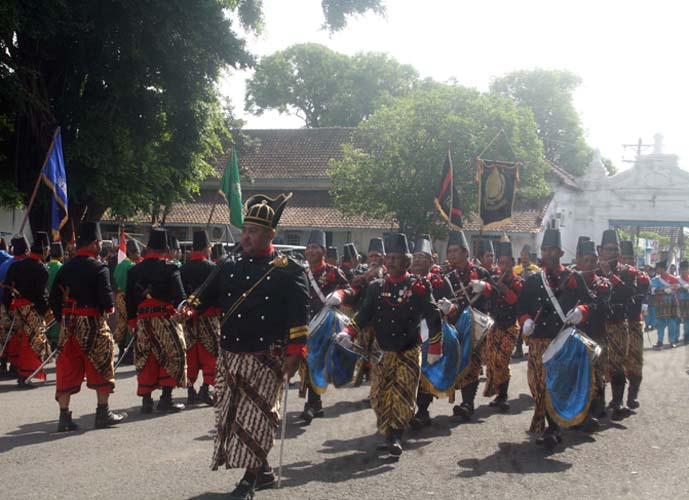 You are currently viewing Prajurit Kraton Surakarta Akan Meriahkan Kirab Budaya yang Digelar Pemkab Purbalingga