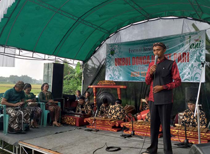 You are currently viewing Pakasa Cabang Jepara Dukung Ritual “Wiwit Panen” di Desa Teluk Awur