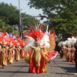 Prajurit Kraton Mataram Surakarta Meriahkan Kirab Suran Agung yang Digelar Masyarakat Adat