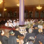 Kraton Mataram Surakarta Gelar Ritual Hari Jadinya ke-288, Lebih 800 Abdi-dalem Ngalab Berkah