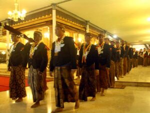 Read more about the article Masing-masing Pengurus Pakasa Cabang Bersiap Hadiri Pisowanan Kirab Pusaka Malem 1 Sura