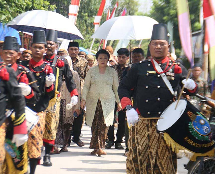 Read more about the article Safari “Tour de Makam” di Dua Lokasi di Kabupaten Pati, Dalam Suasana yang Selalu Berbeda