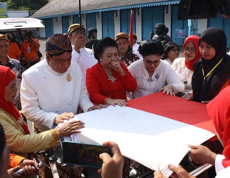 Read more about the article Kraton Mataram Surakarta Minta Wali Kota Terpilih Bangun Patung Sinuhun Paku Buwana X