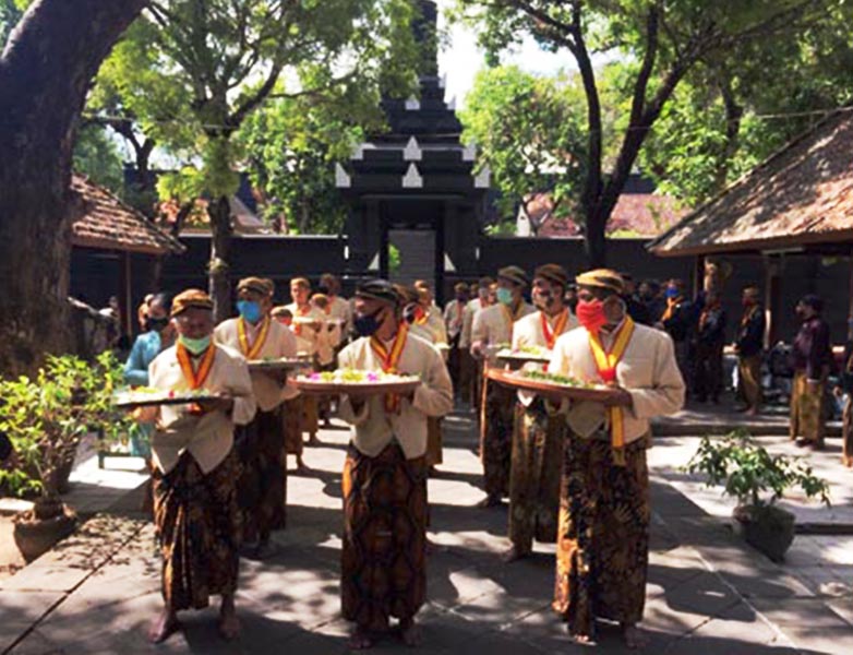 Read more about the article Pakasa Cabang Jepara Gelar Launching Yayasan Praja Hadipuran dan Buku Pertunjukan Wayang