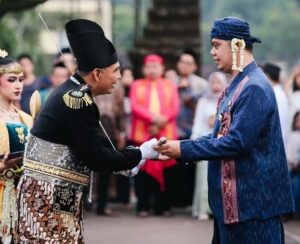 Read more about the article Bregada Prajurit Sura Praja Pakasa Jepara, Warnai Kirab Hari Jadi Kabupaten