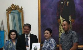 Letjen TNI (Purn) Sinuhun PB XII (Alm) Itu Sedang Diusulkan Sebagai “Pahlawan Nasional”