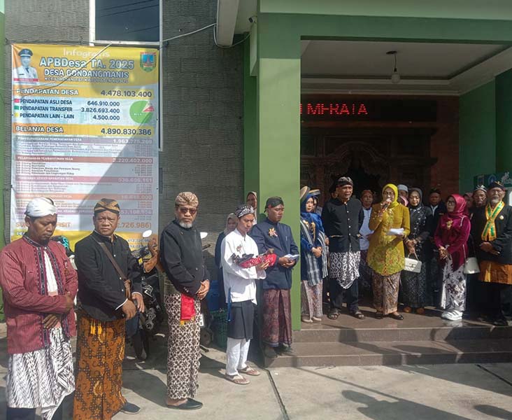 Read more about the article Rombongan Pakasa Kudus dan Pakasa Jepara Meriahkan Ritual Khol Adipati Citrosoma