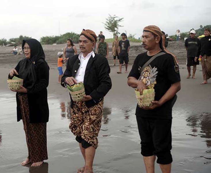 You are currently viewing Sabtu (19/7) Siang Besok, Desa Pulung Merdika Gelar Khol Wafat Eyang Djayengrana