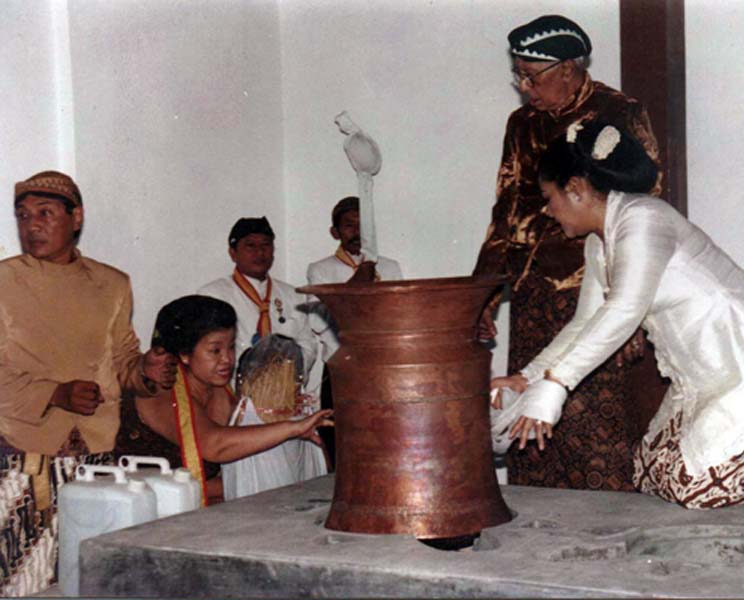 Read more about the article Kraton Akan Gelar “Adang Tahun Dal”, Gunakan Dandang Pusaka “Kiai Dhudha”