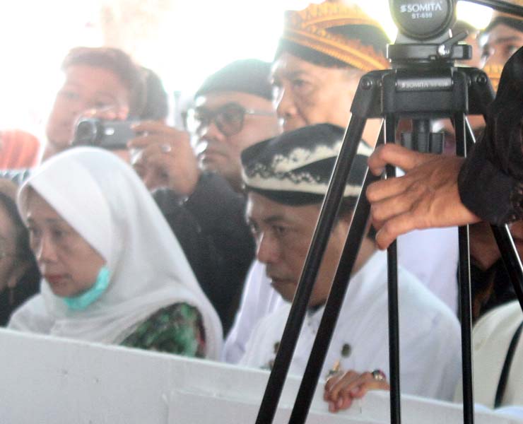 You are currently viewing KPH Bimo Djoyo Menyampaikan”Dhawuh”, Ritual “Sekaten Garebeg Mulud 2025” Dimulai