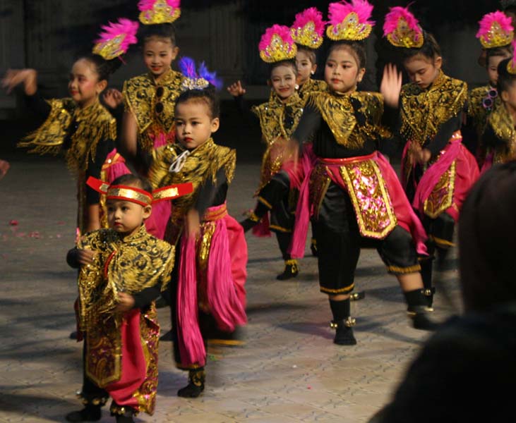 Read more about the article Pentas Malam Ketiga “Sekaten Art Festival 2025” Malam Ini Diharapkan Tidak “Seram”