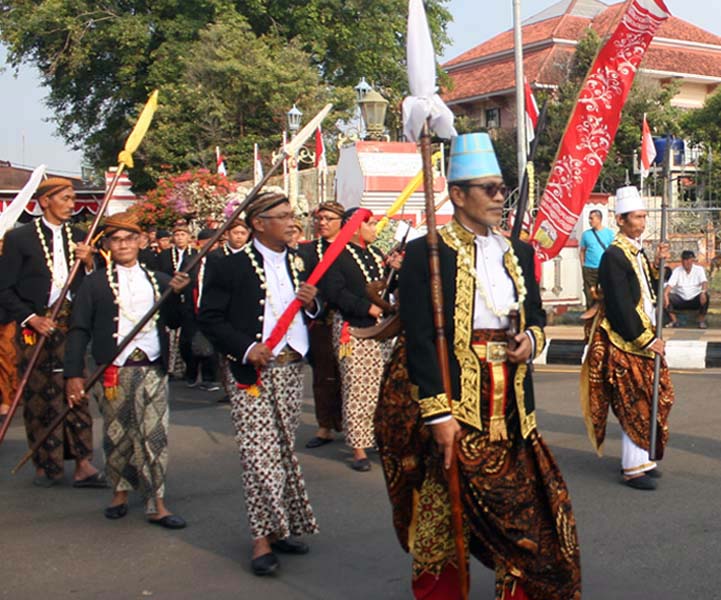 You are currently viewing Senin Malam Ini, Pakasa Cabang Kudus Menggelar Rapat Membahas Diklat Tata-Busana
