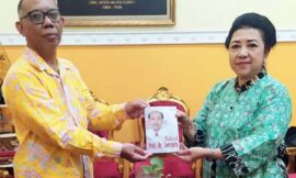 Pandangan Prof Dr Soeripto Tentang “Nilai Ke-Surakarta-an”, Dibukukan Ki Dr Purwadi