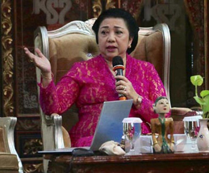 Read more about the article Lembaga Kapujanggan Kraton Mataram Surakarta Harus Tetap Eksis Sepanjang Zaman (seri 1 – bersambung)