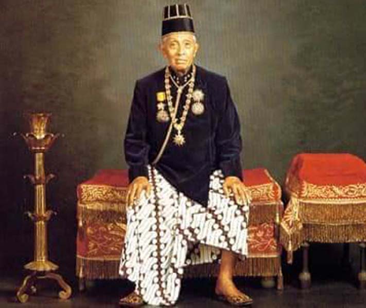 You are currently viewing “Makloemat SP PB XII” 1 September 1945, Surakarta Adalah Daerah Istimewa NKRI (seri 1 – bersambung)