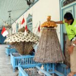 Gunungan, Simbol Upacara Adat di Kraton Paling Populer, Sarana Doa dan Sarat Makna (seri 4 – bersambung)