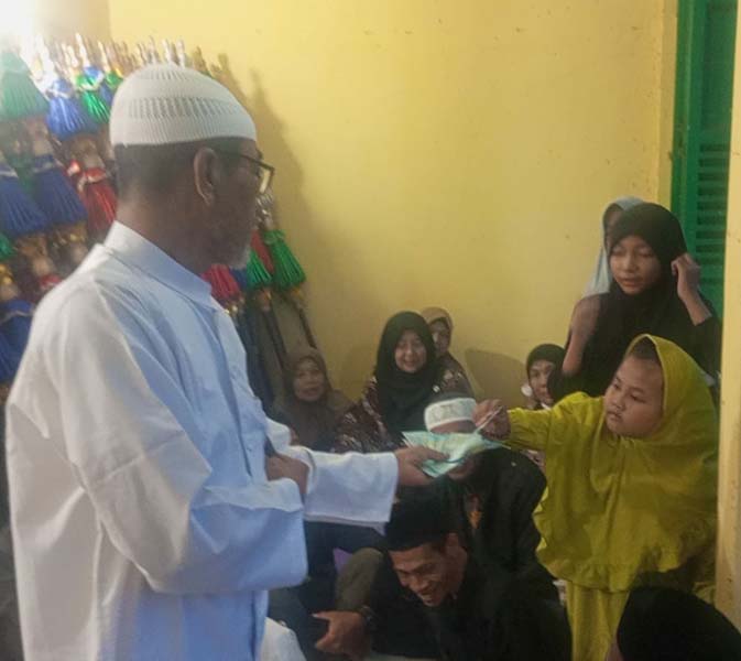 Read more about the article Pakasa Cabang Kudus Gelar “Arisan Umroh”, yang Beruntung Seorang Pemulung