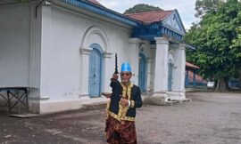 Peringatan HUT ke-94 Pakasa Berlangsung di Tengah Heboh “Raja Kembar” (seri 1 – bersambung)