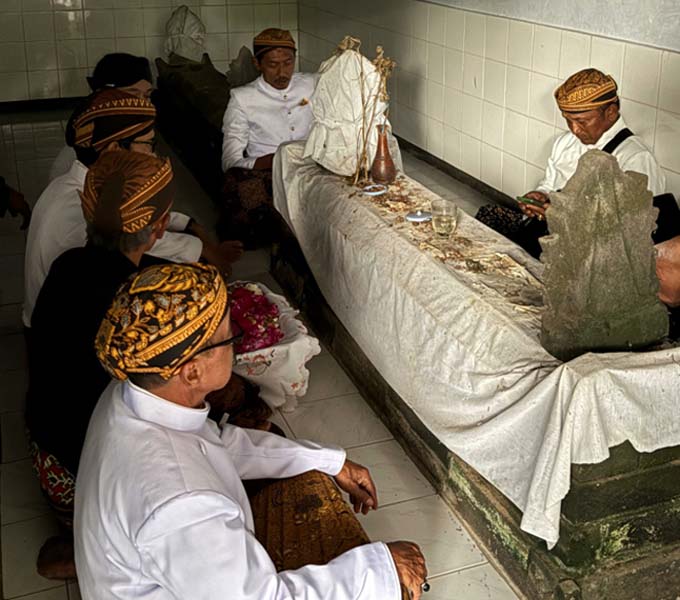 Read more about the article Pakasa Cabang Magelang Gelar Wilujengan Untuk Sinuhun PB XIV Hangabehi