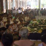 Insiden Tak Terpuji Terjadi di Depan Para Tamu Terhormat