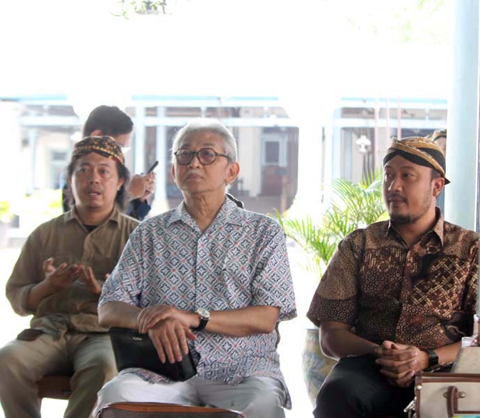 Read more about the article Sinuhun PB XIV Hangabehi dan KGPHP Tedjowulan Wilujengan Napak Ruwah