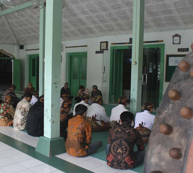 Read more about the article Suasana Landai Menjelang Pembukaan Museum, Aktivitas “Nyadran” Menjadi Penyejuk
