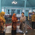 Sejumlah Guru IPS SMP Pamekasan, Studi Banding ke Mataram Surakarta