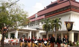 Besok Siang, Rombongan Utusan-dalem Kraton “Nyadran” di Pamekasan (Madura)