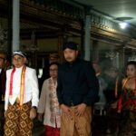 Lima Puluh Persen Aktivitas Museum Kraton, Menjadi Sumber Nafkah Publik (seri 2 – bersambung)