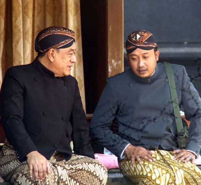 Read more about the article Era Baru Perjalanan Kraton Mataram Surakarta, Mengikuti “Irama” Republik (seri 5 – bersambung)