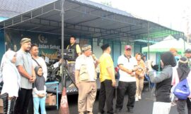 Sinuhun PB XIV Hangabehi Lepas “Jalan Sehat” Warga Baluwarti