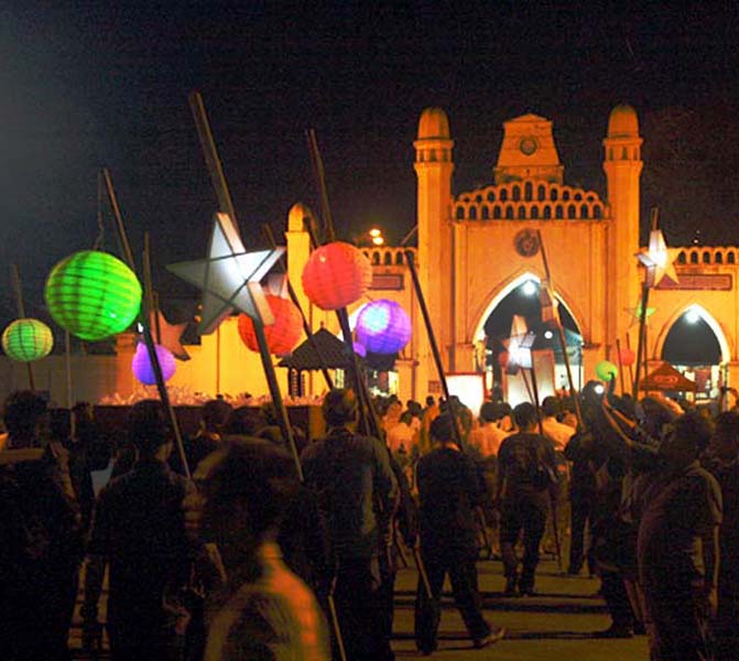 Read more about the article Semangat dan Optimistik “Malem Selikuran” Perdana di Era Sinuhun PB XIV (seri 4 – habis)