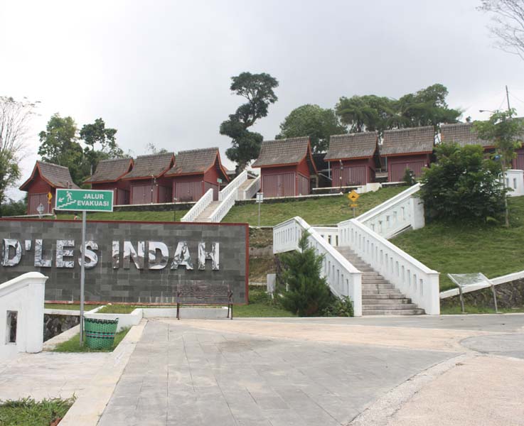 Read more about the article Panorama Pesanggrahan Deles, “Menantang” Kewarasan Nalar dan Nurani Warga Peradaban (seri 1 – bersambung)