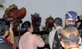 Menbud Fadli Zon di Museum Kraton, Kunjungan “Membangkitkan” Kenangan (seri 1 – bersambung)