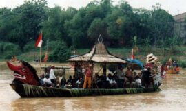 Menbud Fadli Zon di Museum Kraton, Kunjungan “Membangkitkan” Kenangan (seri 4 – bersambung)