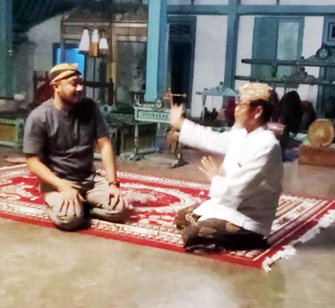You are currently viewing Persepsi dan Tafsir “Ritual Methik” dan “Sekar Wijayakusuma” (seri 5-habis)