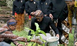 Ritual Methik Sekar Wijayakusuma, Bikin Trend Dagang di Pasar Bebas (seri 1 – bersambung)