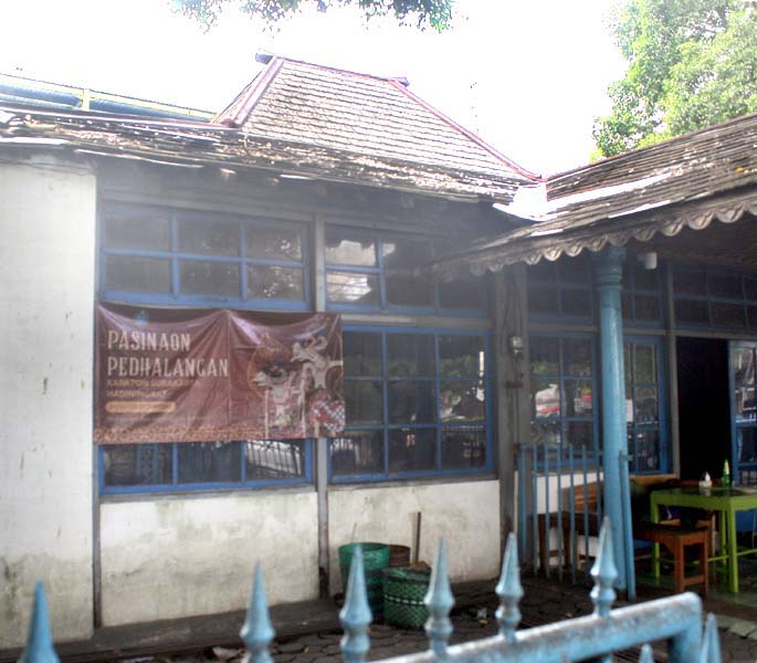 Read more about the article Sanggar Pasinaon Pedalangan “Bale Agung” Kraton Akan Diaktifkan Lagi