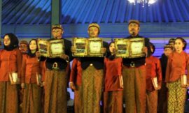 “Keprihatinan Bersama” yang Terpancar dari Wisuda Lulusan Pambiwara (seri 1-bersambung)