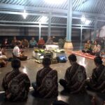 Rombongan Pemetik Sekar Wijayakusuma, Menyeberang ke Pulau Nusakambangan