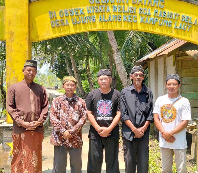 Read more about the article Persepsi dan Tafsir “Ritual Methik” dan “Sekar Wijayakusuma” (seri 1-bersambung)