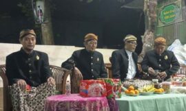 Warga Pakasa Kudus Peringati 10 Sura, Doakan Sinuhun PB XIV Hangabehi
