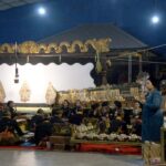 Bebadan Kabinet 2004 Gelar Wayang Ruwatan Peringatan 10 Sura